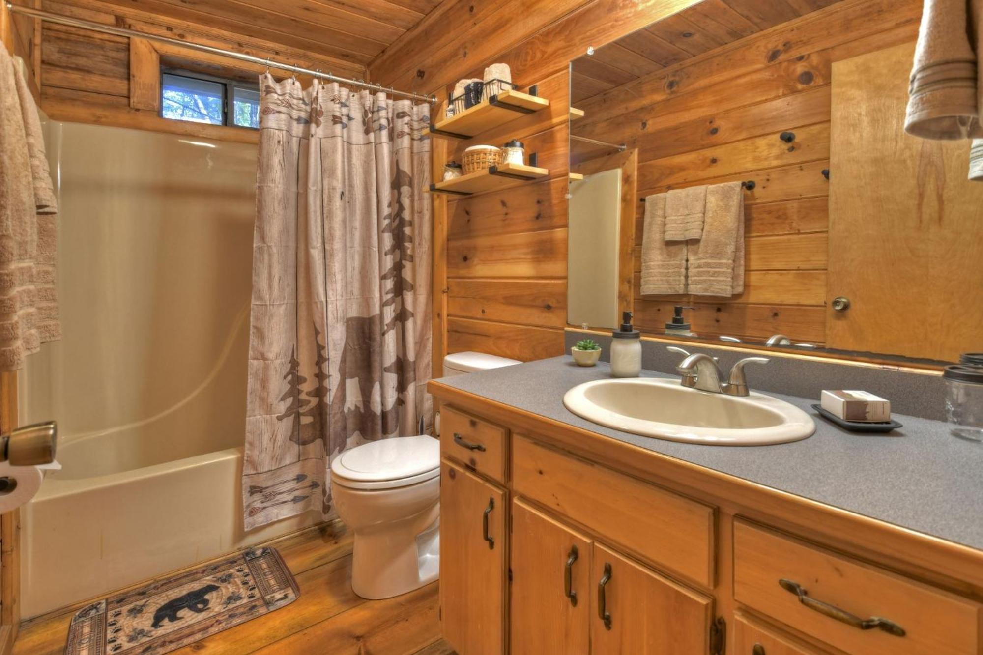 Hygge Haus Rustic Charm Cozy Beds And A Serene Location Ellijay Extérieur photo