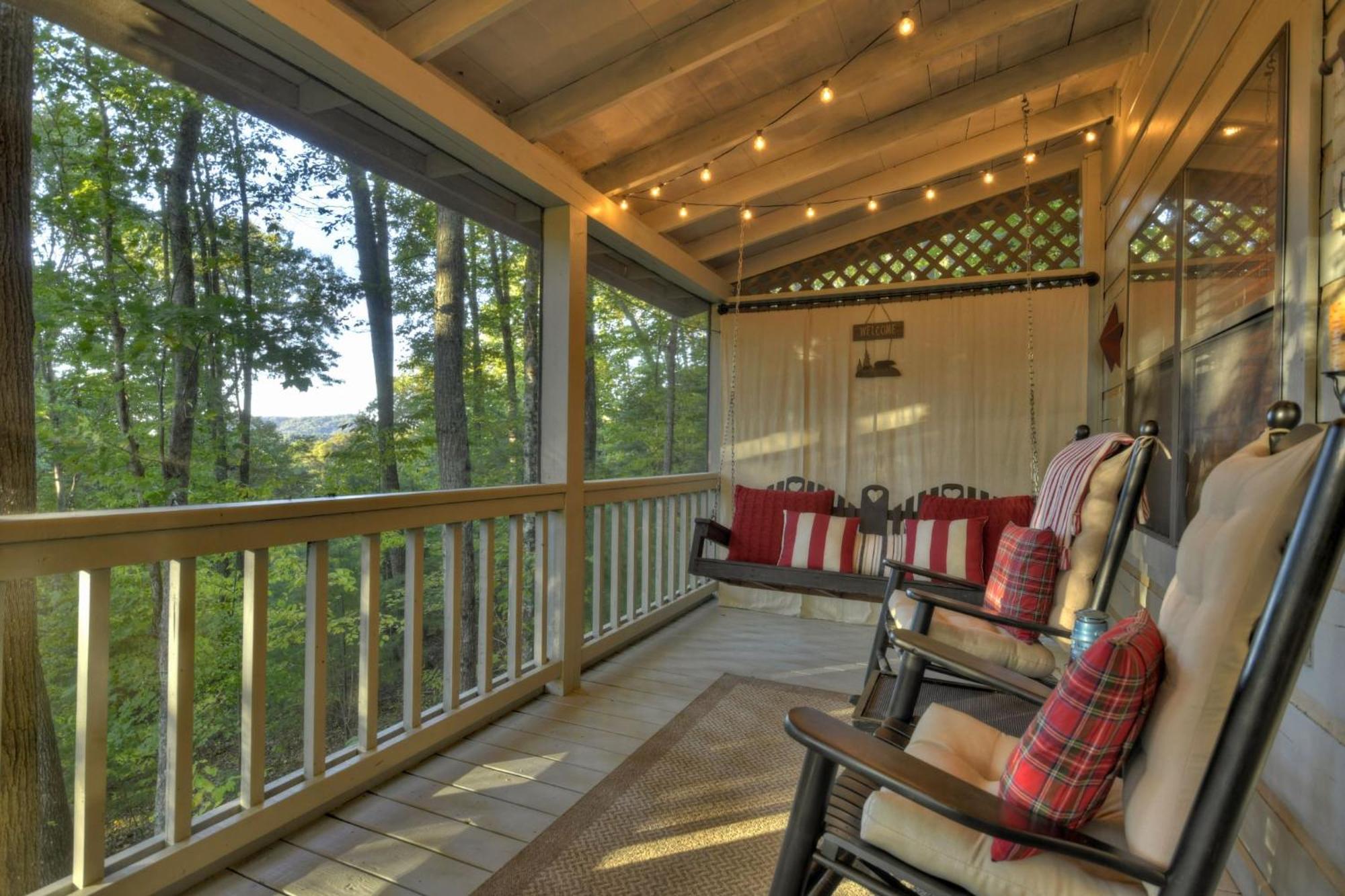 Hygge Haus Rustic Charm Cozy Beds And A Serene Location Ellijay Extérieur photo